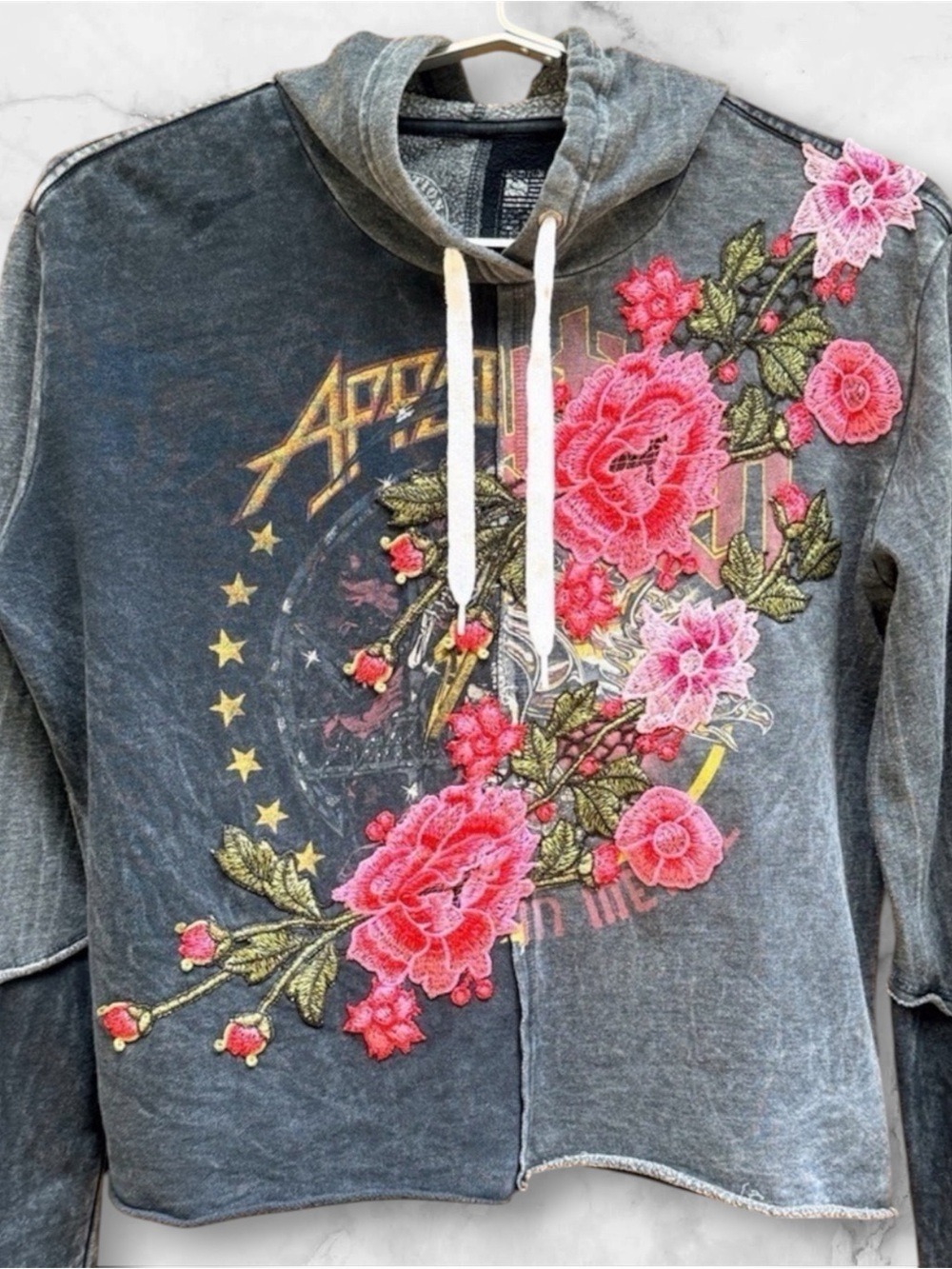 Affliction Women's Cropped Hoodie Charcoal Pink Floral Aerosmith Grafic Size Med